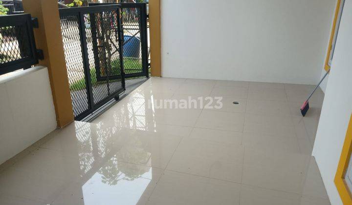 garasi/carport jual rumah murah di kota