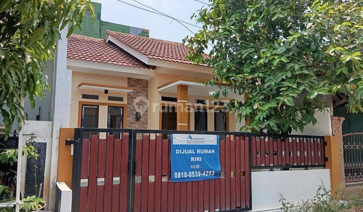 Rumah Bagus Siap Huni Di Dalam Komplek Bekasi Timur  2