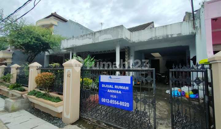 For Sale Modern Style House in Delta Pekayon, Bekasi City