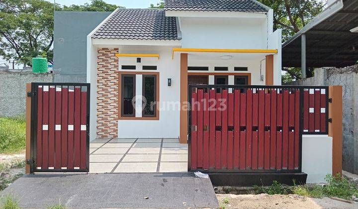 Dijual Rumah Cantik Interior Modern Dekat Mall Dan Swalayan 1