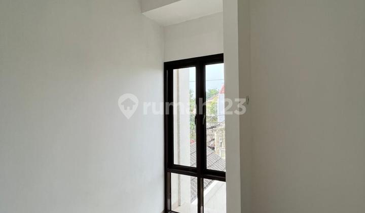 Sell Cheap Scandinavian House in Graha Harapan Bumyagara Bekasi 2