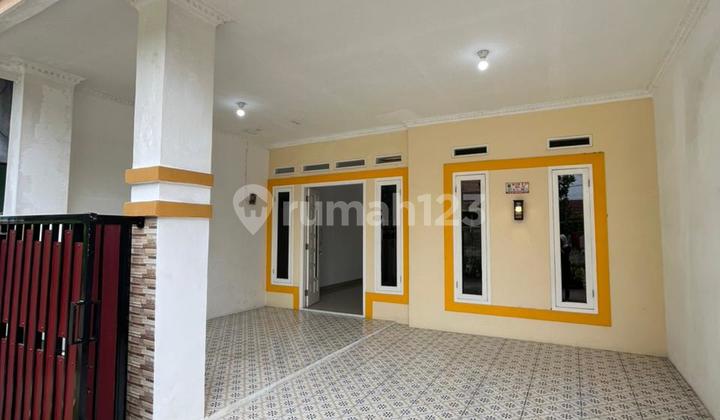 Sell Cheap House with Complete Facilities in East Bekasi Regency Bekasi