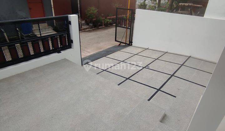 Rumah Dijual Murah Meriah Minimalis Modern Siap Huni 2