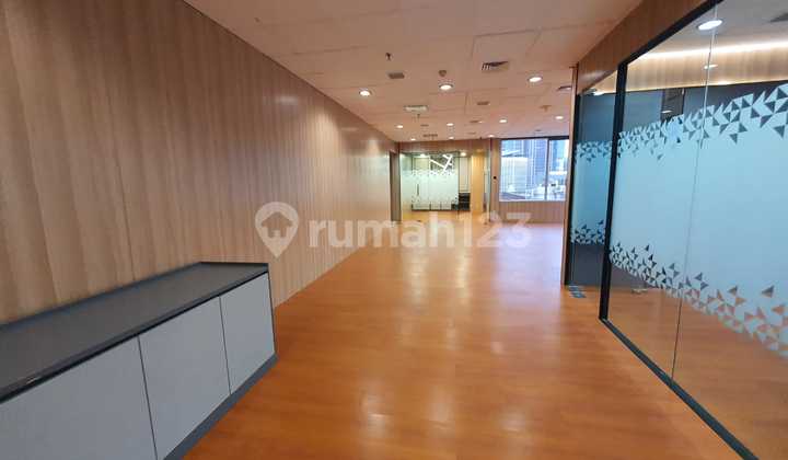 For Rent Ready-to-Occupy Office Space in Sudirman Tower, South Jakarta