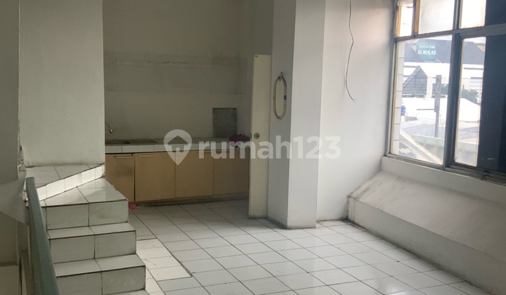 Dijual Ruko 3.5 Lantai di Cipete Jakarta Selatan