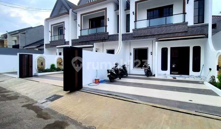 Dijual Rumah Mewah Bangunan Baru Siap Huni Dijagakarsa Jakarta Selatan