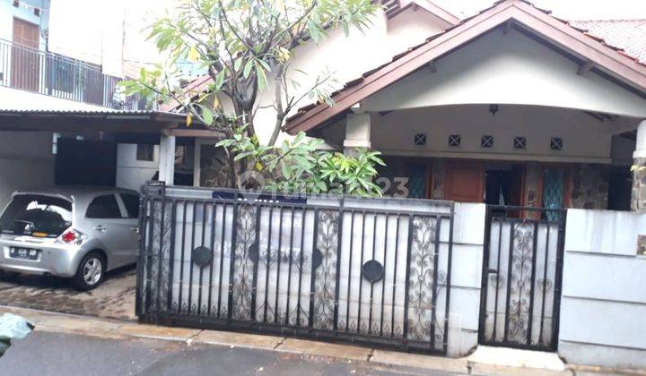 Dijual rumah hitung tanah selangkah menuju stasiun pondok ranji  2