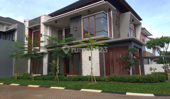 Dijual rumah Hook Baru dg design Tropical Minimalis di DISCOVERY  1