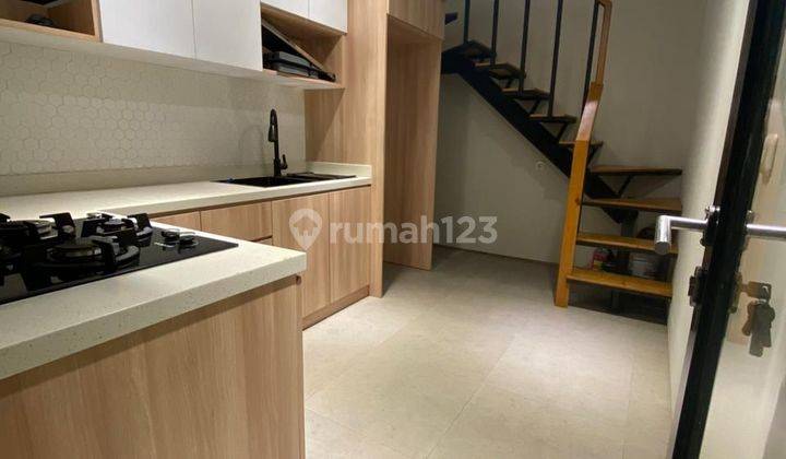 Rumah minimalis Modern dalam cluster dekat Bintaro  2