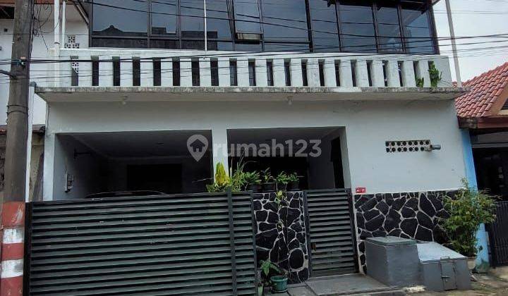 Rumah Bagus siap huni dalam komplek di Ciputat  1