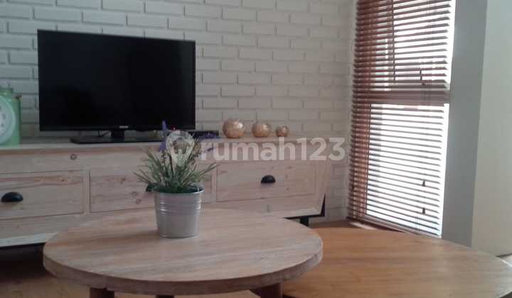 Modern Furnished 2-Bedroom, 1-Bathroom, 26m² Land, 110m² Building 2