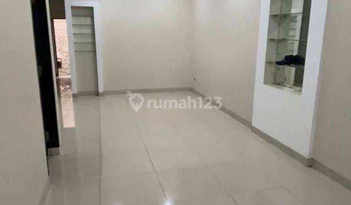  5kt Modern Jarang Ada !!  Rumah Minimalis Main Road Sarijadi 5 Kt Dekat Kampus Maranatha  Bandung Utara  1