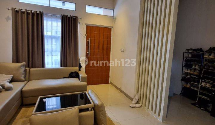 Rumah VILLA SUASANA DINGIN TURUNharga  dalam komplek perbukitan bandung sariwangi  1