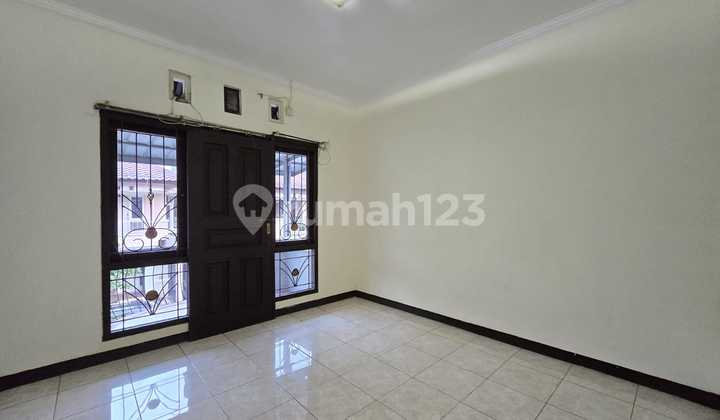 New Renov 3BR+1 2Baths+1 1C1G 100m² 162m² Front Back Garden