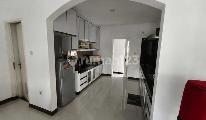 Wangsakerta Hook Furnished Kt4+1 Km3+1 3500w Tinggal Bawa Koper 2