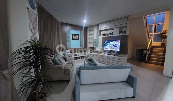 Pitaloka Lux2lt. Pool Hook Kt4+1 Km3+1 Car2gar2 Luas Nyaman 2