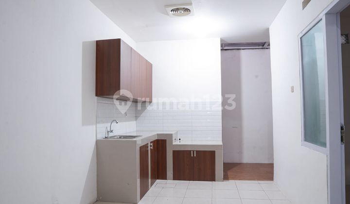 Jingganagara Street, 3rd Kilometer, 2nd Kilometer, Land Area 80 square meters, Semi-furnished. 2