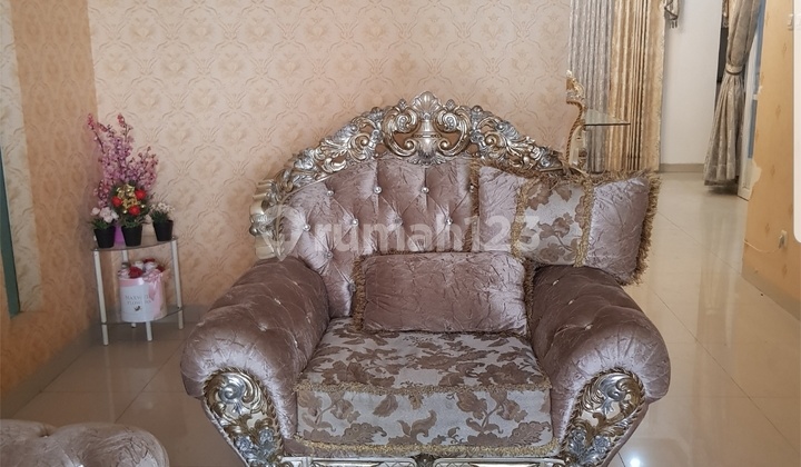 Jingganagara Kt5+1 Km5+1 Furnish Car2 2,5Lt. 3500W 1