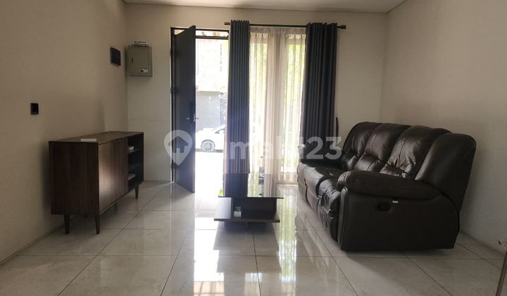 Simakirana Ext.2lt. Kt3 Km2 Furnished Ac4wh Tinggal Bawa Koper
