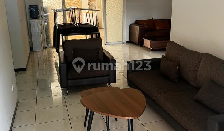 Price Drop Semi-furnished 3BR+1 2nd floor bathroom 162m² land 97m² economical.