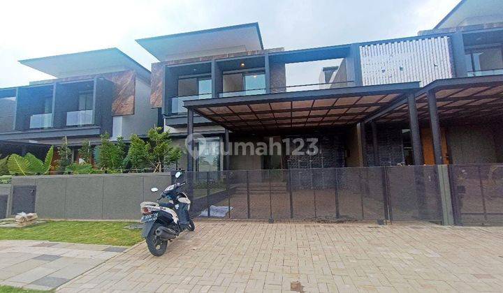 Besar Kt4 Km3 Lb199 Lt290 Taman Luas 1