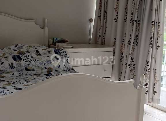 Besar Terawat - Full Furnish Kt4+1 Km 3+1 2