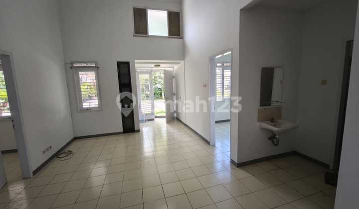 Banyaksumba Kt3+1 Km2 2lt. +gudang Unfurnished Banyaksumba Kt3+1 Km2 2lt. +gudang Unfurnished