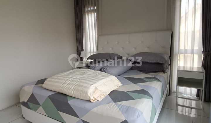 Tarubhawana Fullfurnished Hook Kt3 Km2 2lantai Tenggara Tinggal Bawa Koper 2