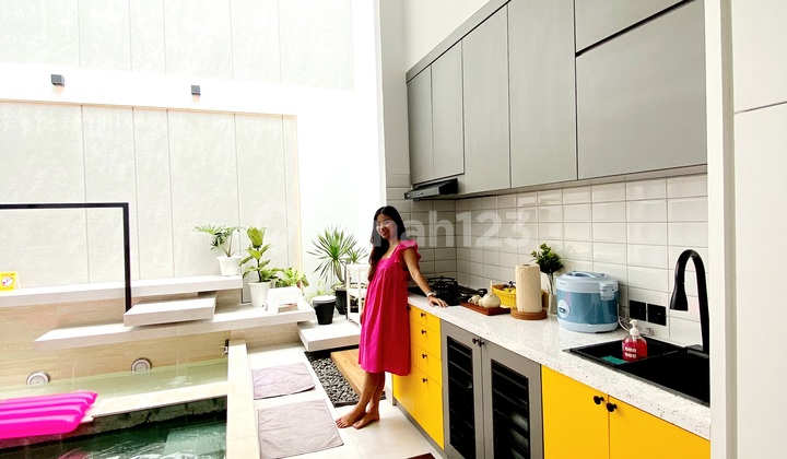 Kolam Onsen Air Hangat - Modern - Esthetique - Full Furnish