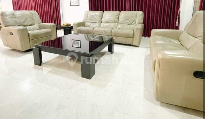 Mayangsunda Hook Lux Furnished2fl. 4BR+1 3Kit+1 3Kit+1 5500W 2Car1Gar North Ready to Move In Mayangsunda Hook Lux Furnished2fl. 4BR+1 3Kit+1 3Kit+1 5500W 2Car1Gar North Ready to Move In