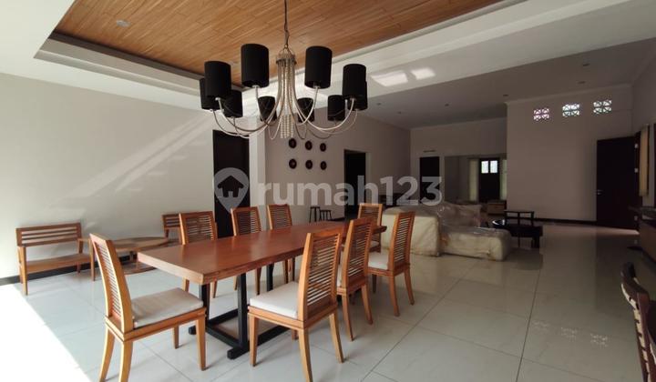 Btd Luas Fullfurnished Kt3+1 Km2+1 3500W 2