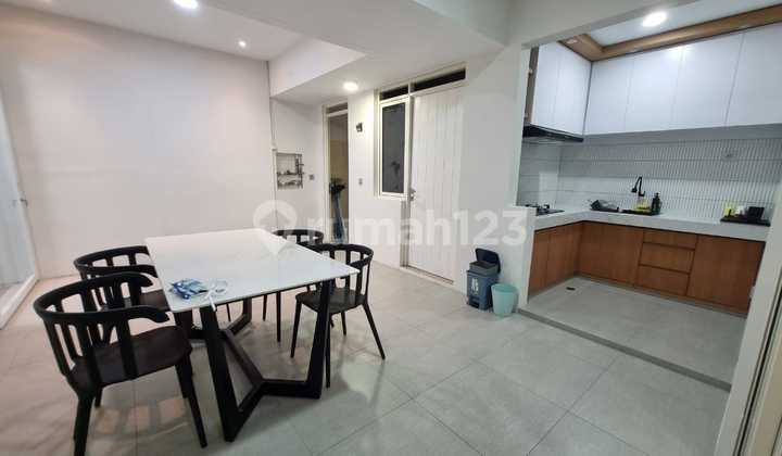 Modern Furnished 3-Bedroom+1, 2-Bedroom+1, 110m² Building Area, 162m² Land Area