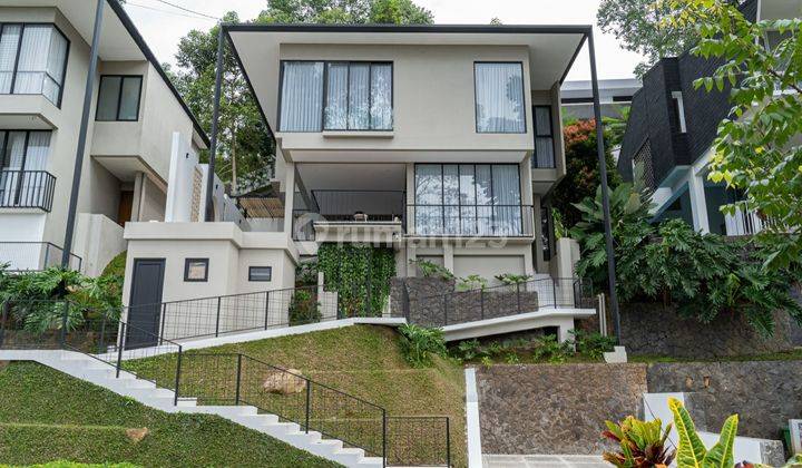 Modern Lux Full Furnish Swimming Pool 4kt- Villa Dago Suasana Sejuk 1