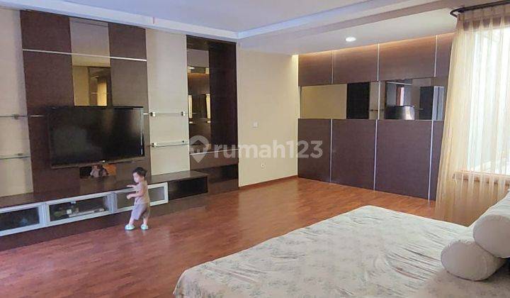 Rumah Lux 3lantai Full Furnished 1