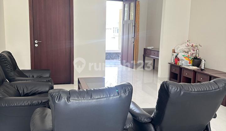 Luxurious Fully Furnished 4+1 Bedroom Ready to Move In. Just Bring Your Suitcase. 2