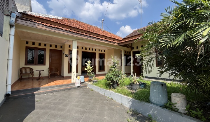 Rumah Besar Cocok Untuk Usaha Makanan Uin Ciputat 1