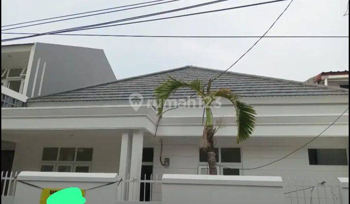 Rumah Semi Furnished Dekat Perkantoran Jakarta Selatan  2