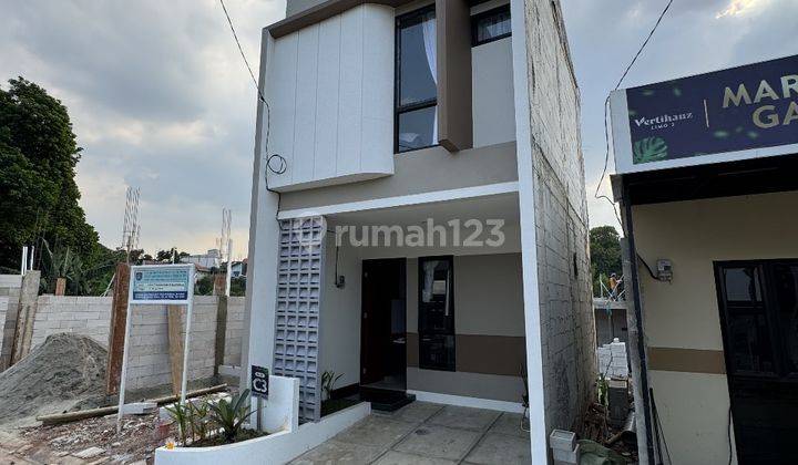 Rumah Cantik 2 Lantai Cicilan 4jt An Nempel Pintu Tol Limo Cinere Dan Krukut Desari 2