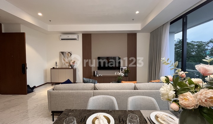 Apartment for Rent Fully Furnished 3 Bedrooms Private Elevator Lebak Bulus South Jakarta 2