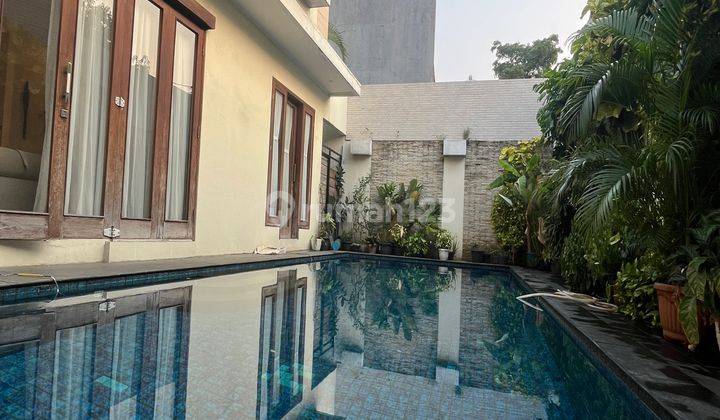 Rumah Furnish Private Swiming Pool Ampera Kemang Jakarta Selatan 1