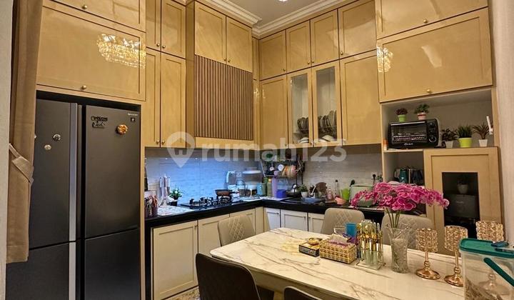 RUMAH CANTIK 2 LATAI JUAL CEPAT BRIGIF JAGAKARSA JAKARTA SELATAN