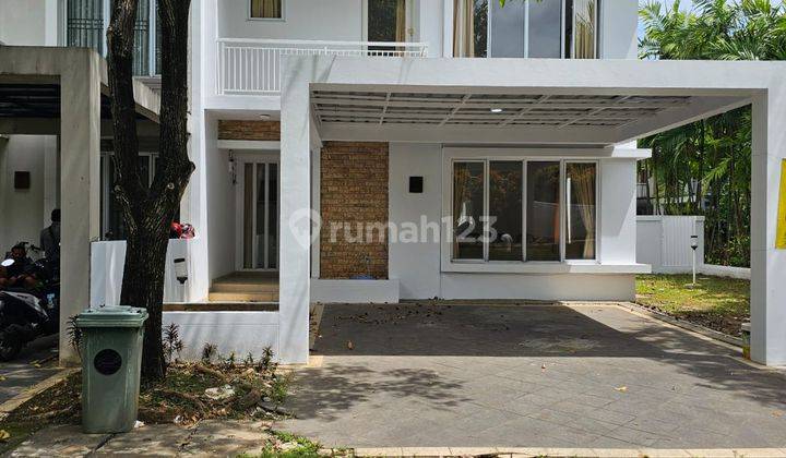 Rumah Cantik 2 Lantai Semi Furnish Hook Pesanggrahan Jakarta Selatan 1