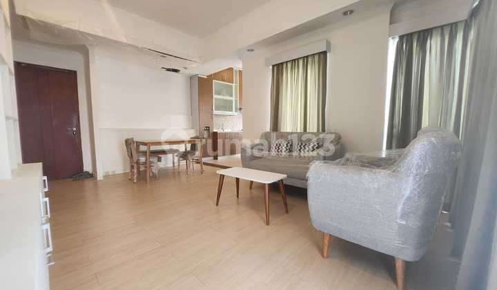 APARTEMEN CANTIK FULL FURNISH SUDIRMAN PARK JAKARTA PUSAT