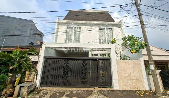 Rumah.cantik 3 Lantai Radio Dalam@jakarta Selatan 1