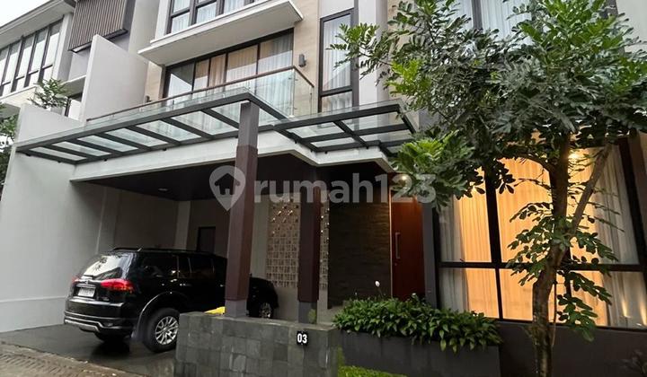 JUALRUMAH CANTIK FULL FURNISH 3 LANTAI CIRENDEU
