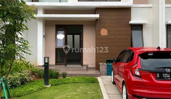 Disewakan Rumah Strategis Fasilitas Kolam Renang Di Summarecon Bekasi 1