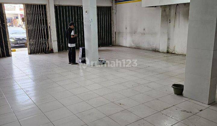 Disewanan Ruko Gandeng di Area Pekayon Bekasi 2