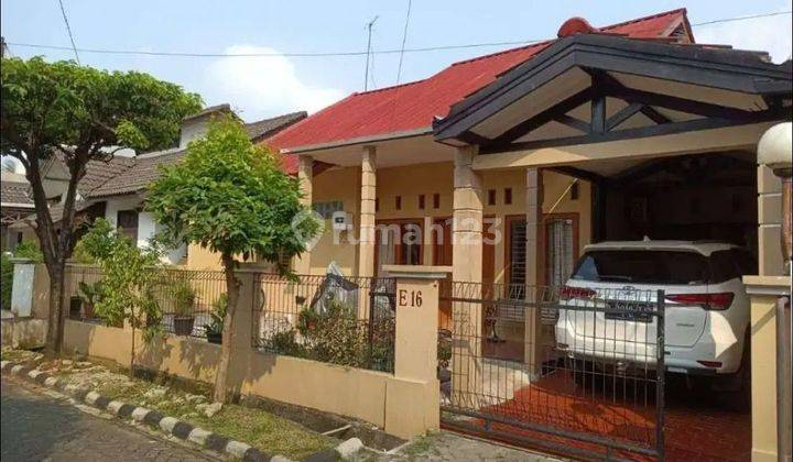 Dijual Rumah Cantik Sudah Renovasi & Luas Di Kemang Pratama Bekasi 1