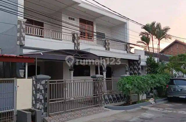 Disewakan Rumah Cantik & Luas Di Pondok Kopi Jakarta Timur 1