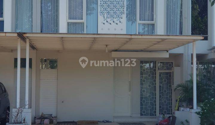 Disewakan Rumah Minimalis Grand Pakuwon Furnish Siap Huni  1
